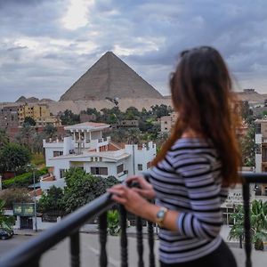 Tiba Pyramids Hotel